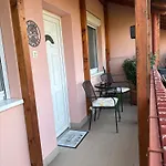 Rthome Vendeghaz Guest house
