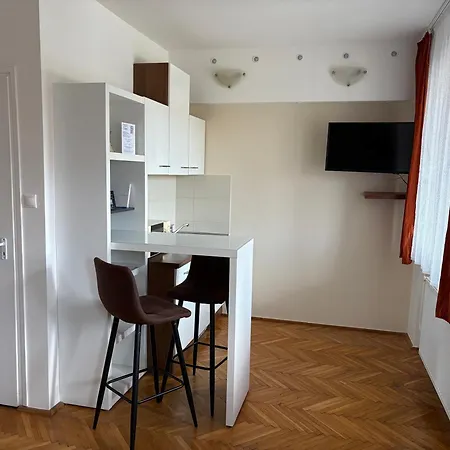 Rthome Vendeghaz Pensjonat 3*