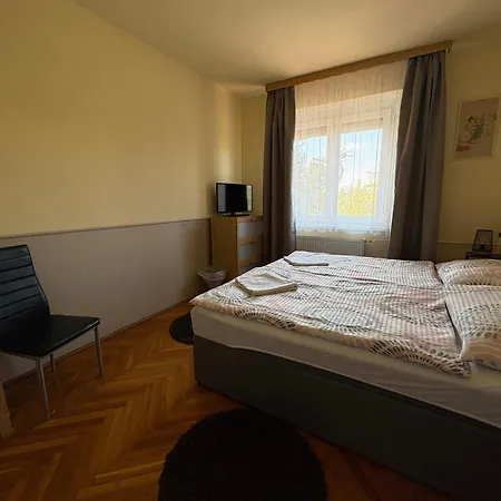 Rthome Vendeghaz Pensjonat 3*