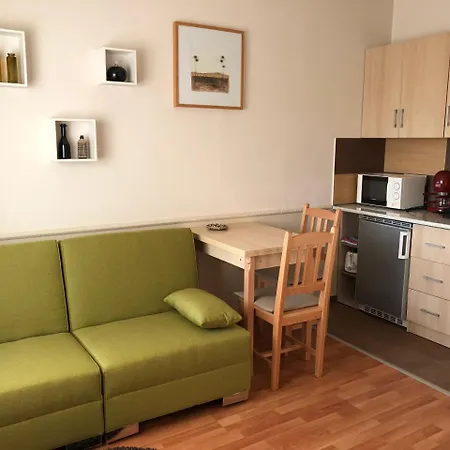 Rt Vendeghaz Guest house Szombathely