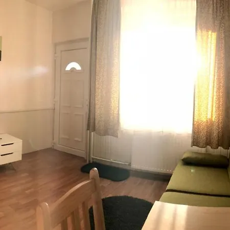 Rthome Vendeghaz 3* Szombathely