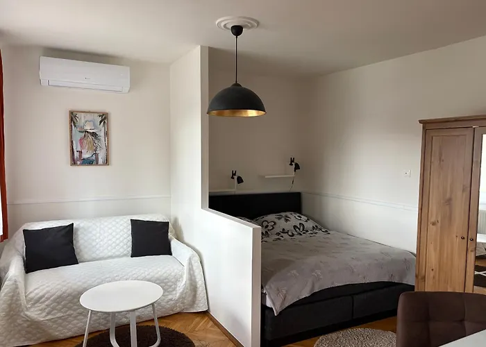 Rthome Vendeghaz 3* Szombathely