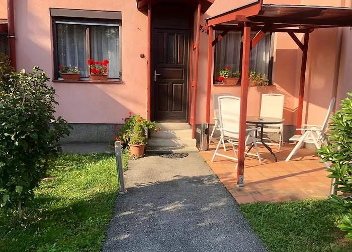 Rthome Vendeghaz Pensjonat 3*